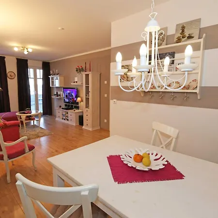 Rosa Whg. 04 Mit Balkon Sellin (Rugen)